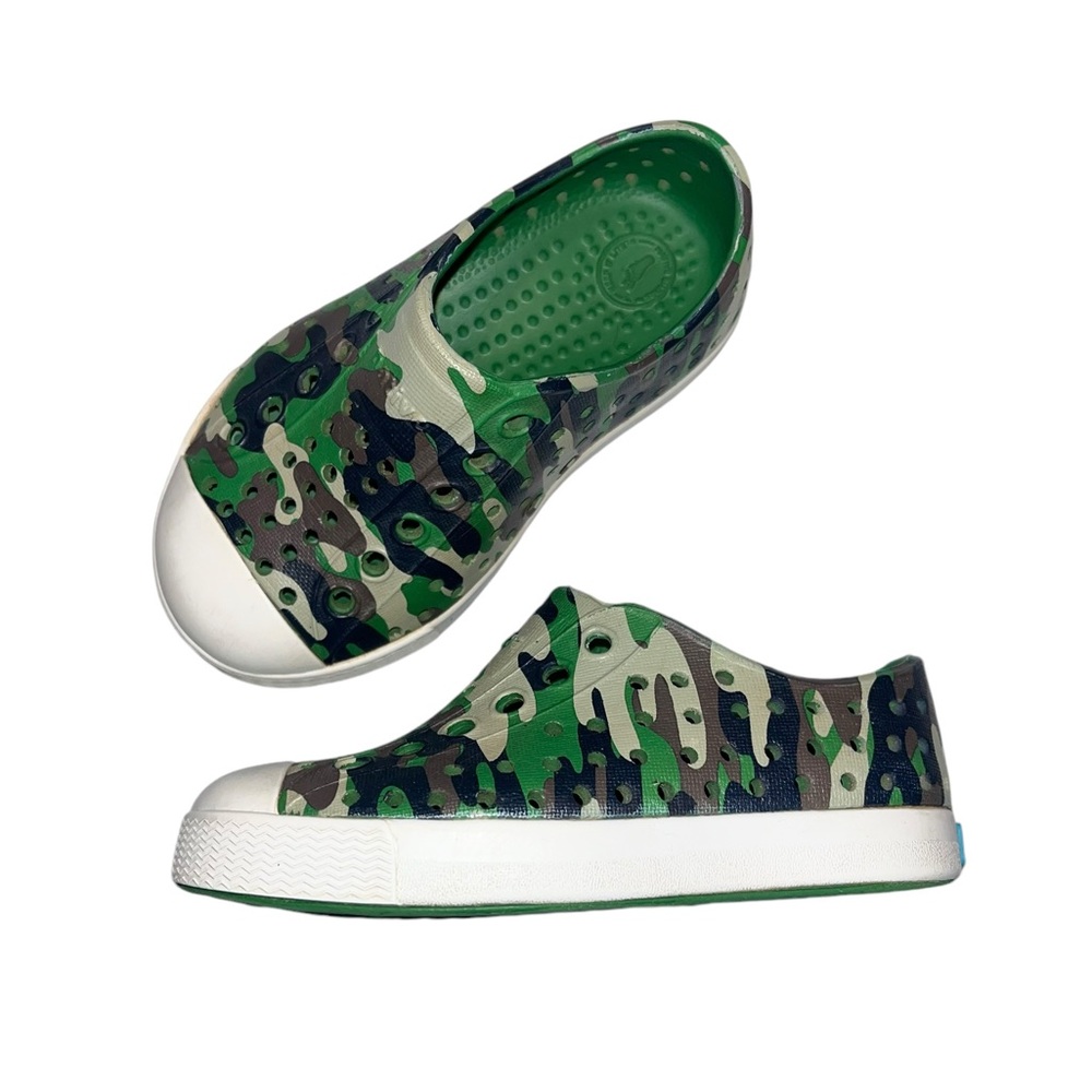 Native Shoes Kids Camo Slip-On Sneakers in Green and White
